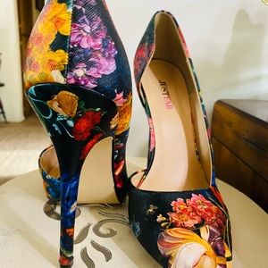 Just fab Mannon floral 5 inch heels size 8.5